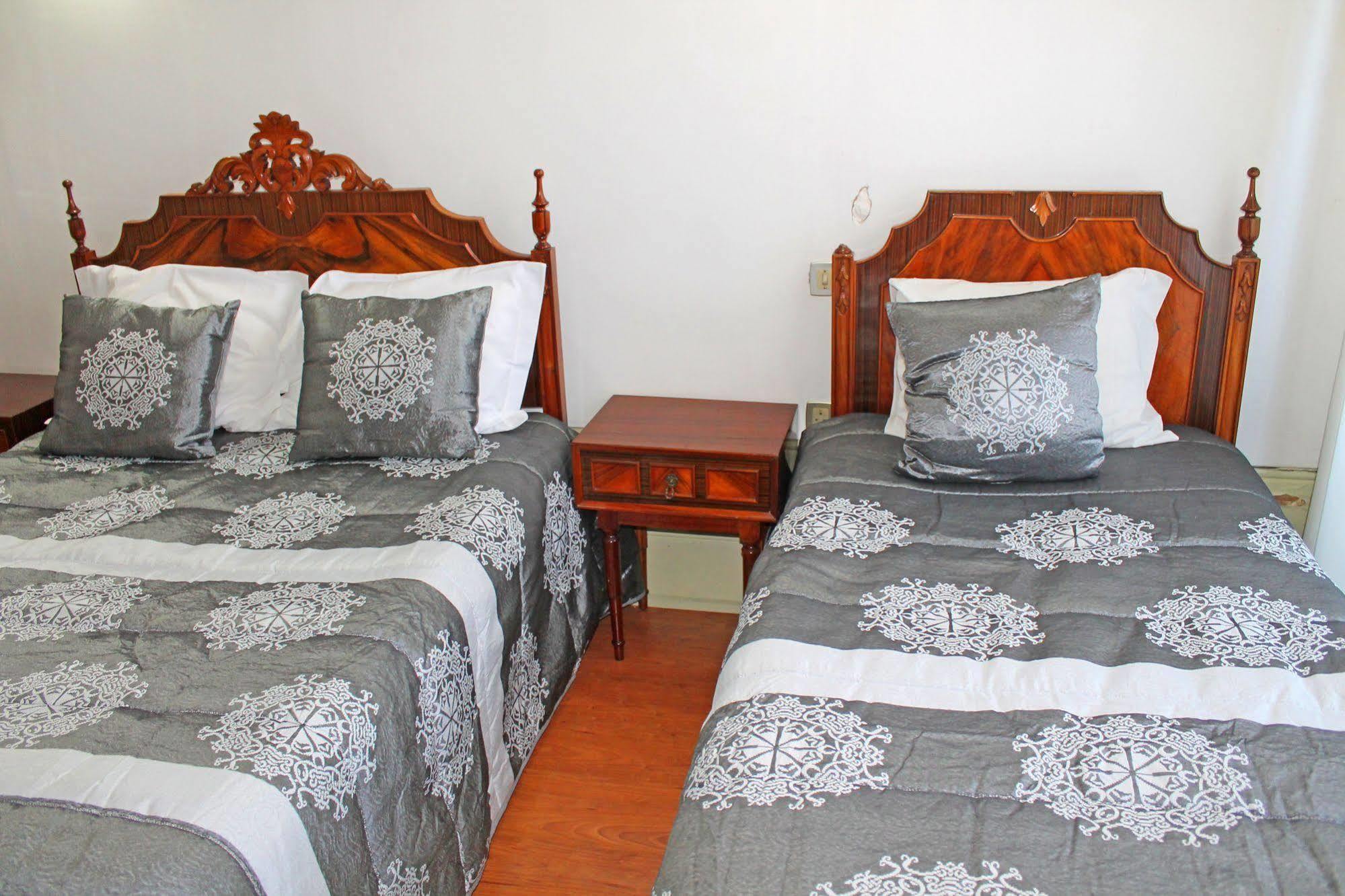 Lunar Guest House Porto Dış mekan fotoğraf